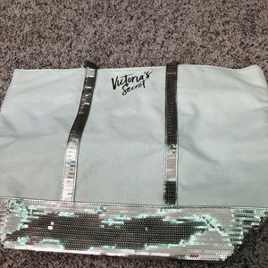 VS tote bag